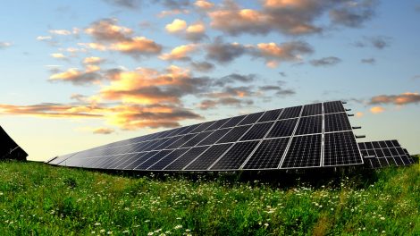 LANDTHINK Pulse: Americans Slow to Embrace Solar Energy Development on Public Land